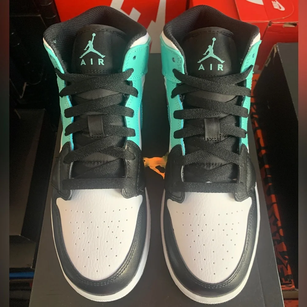 Nike Air Jordan 1 Mid Tropical Twist Black Shoes 554725-132 (GS) Youth Sizes - Picture 9 of 11